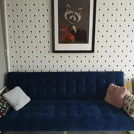 Boutique Modern Studio, Free Parking, Wi-fi, Tv, Pool View, Garden, Quiet, Security, 15 Min Walk To The Sea * Sluneční pobřeží